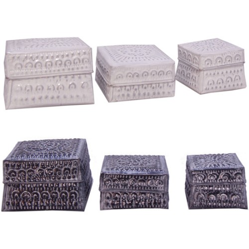 Set of 3 Metal Boxes - Assorted Colors