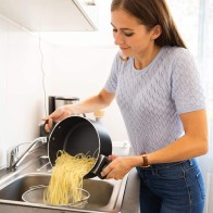 Stainless Steel Strainer 21cm Quttin