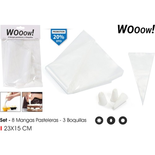Set of 8 Pastry Bags with 3 Nozzles Wooow