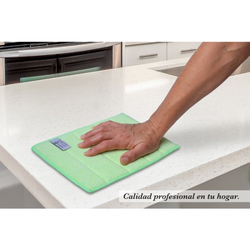 Pack of 2 Microfiber Cloths with Sponge for Cleaning