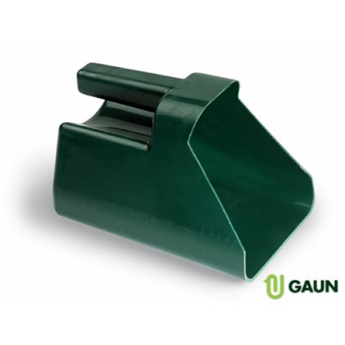 Plastic Feed Scoop with 1.3 kg Capacity