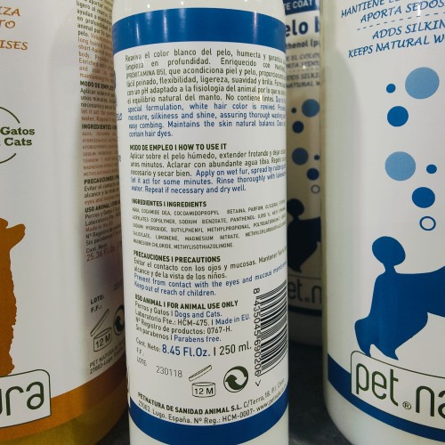 Champú Pelo Blanco 750ml para Mascotas Previene el Amarilleamiento