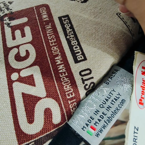 Casa St. Moritz 50x40x50cm - Refugio Acogedor Para Mascotas