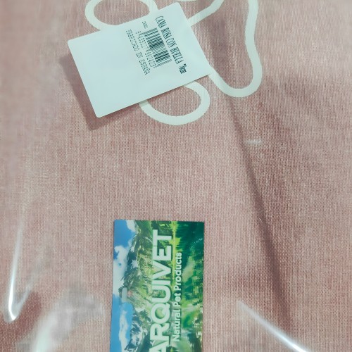 Cama Cuadrada Rosa con Huella de Arquivet