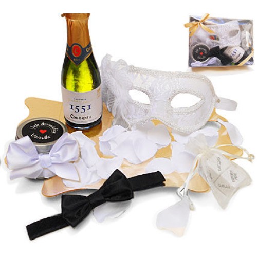 Romantic Adult Kit with Venetian Mask