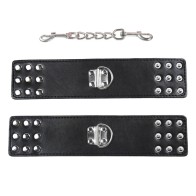 Ohmama Metal Brooch Restraint Doll
