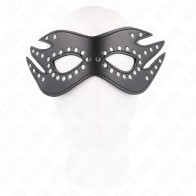 Kink Polyurethane Mask with Studs