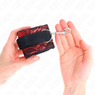 Kink Short Wrist Cuffs