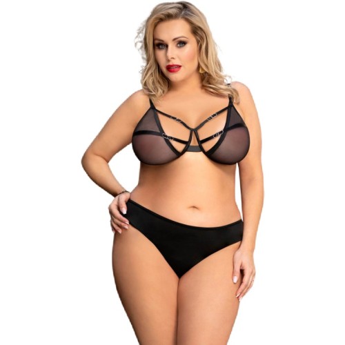 Set Two Pieces for a Seductive Look