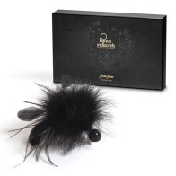 Bijoux Feather Teaser Pom Pom