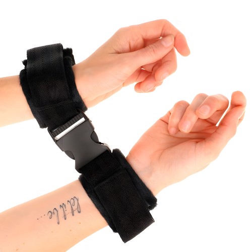 Kink Adjustable Wrist Restraints