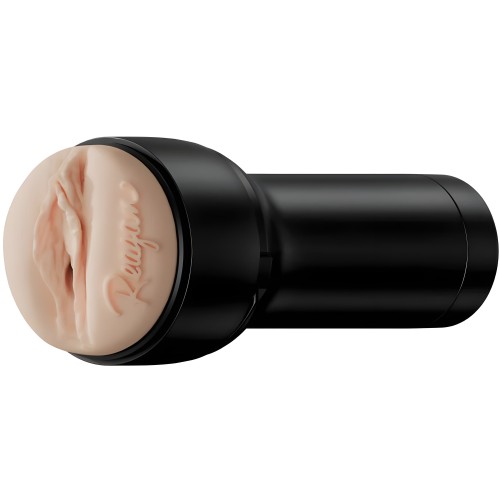 Kiiroo Feel Reagan Foxx Masturbator